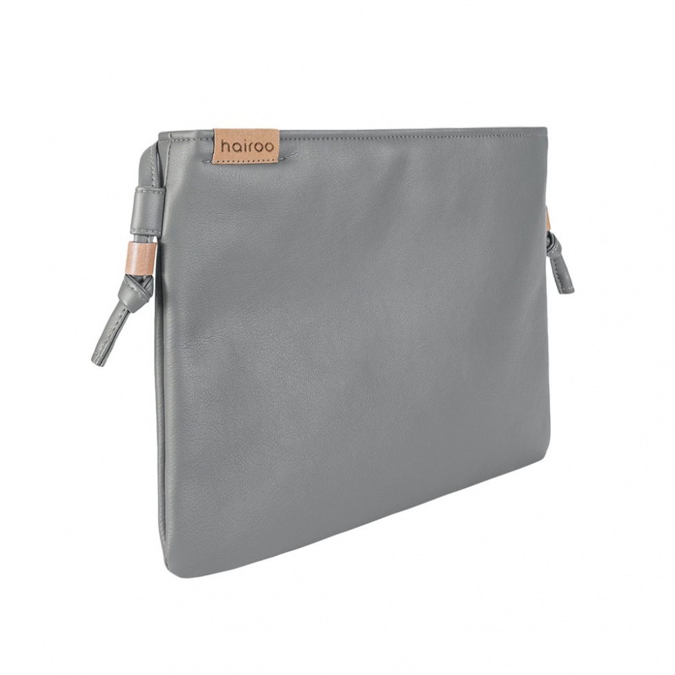 Nodo bag grey clutch with a shoulder belt